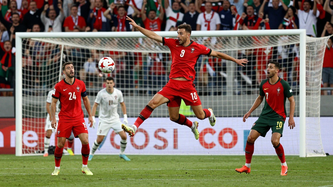 Коба Кобиашвили забивает решающий гол за Грузию против Португалии.