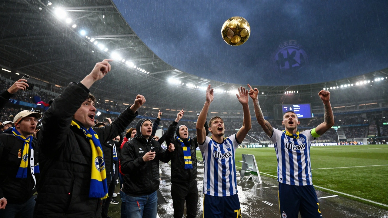 Игроки Шахтёра празднуют гол в Лиге чемпионов против Баварии, фонари освещают дождливый стадион в Киеве.